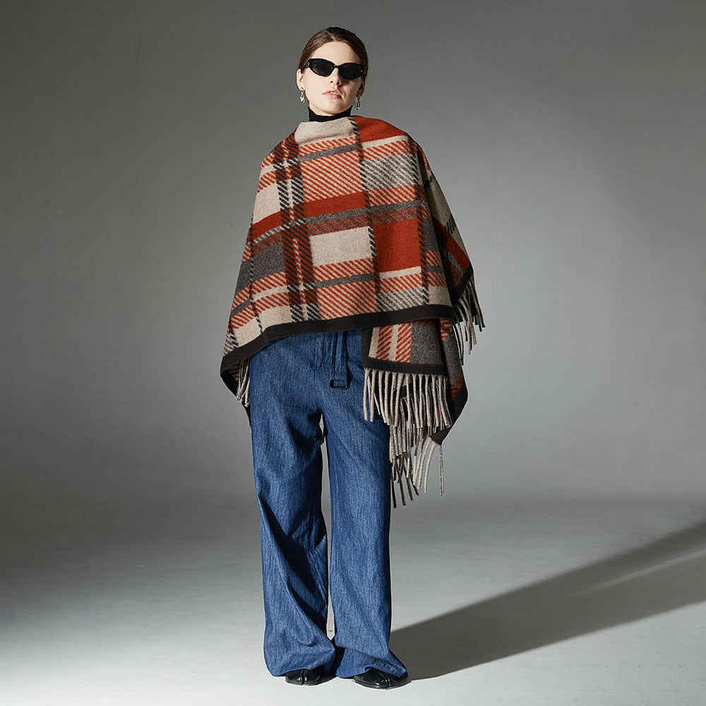 European And American Camel Tassel Plaid Shawl